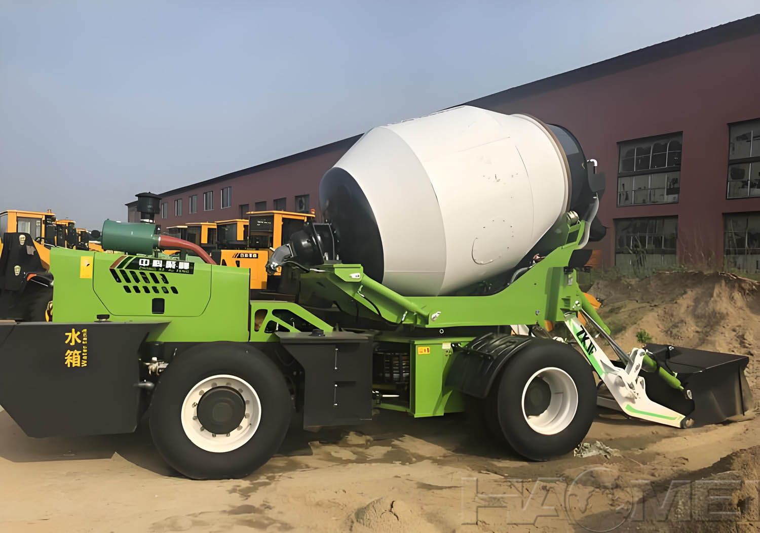 1779781742117843.jpg Self-Loading Concrete Mixer.jpg