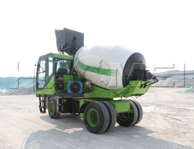 خلاطة خرسانة ذاتية التحميل متكاملة أوتوماتيكية بسعة 4.0 متر مكعب